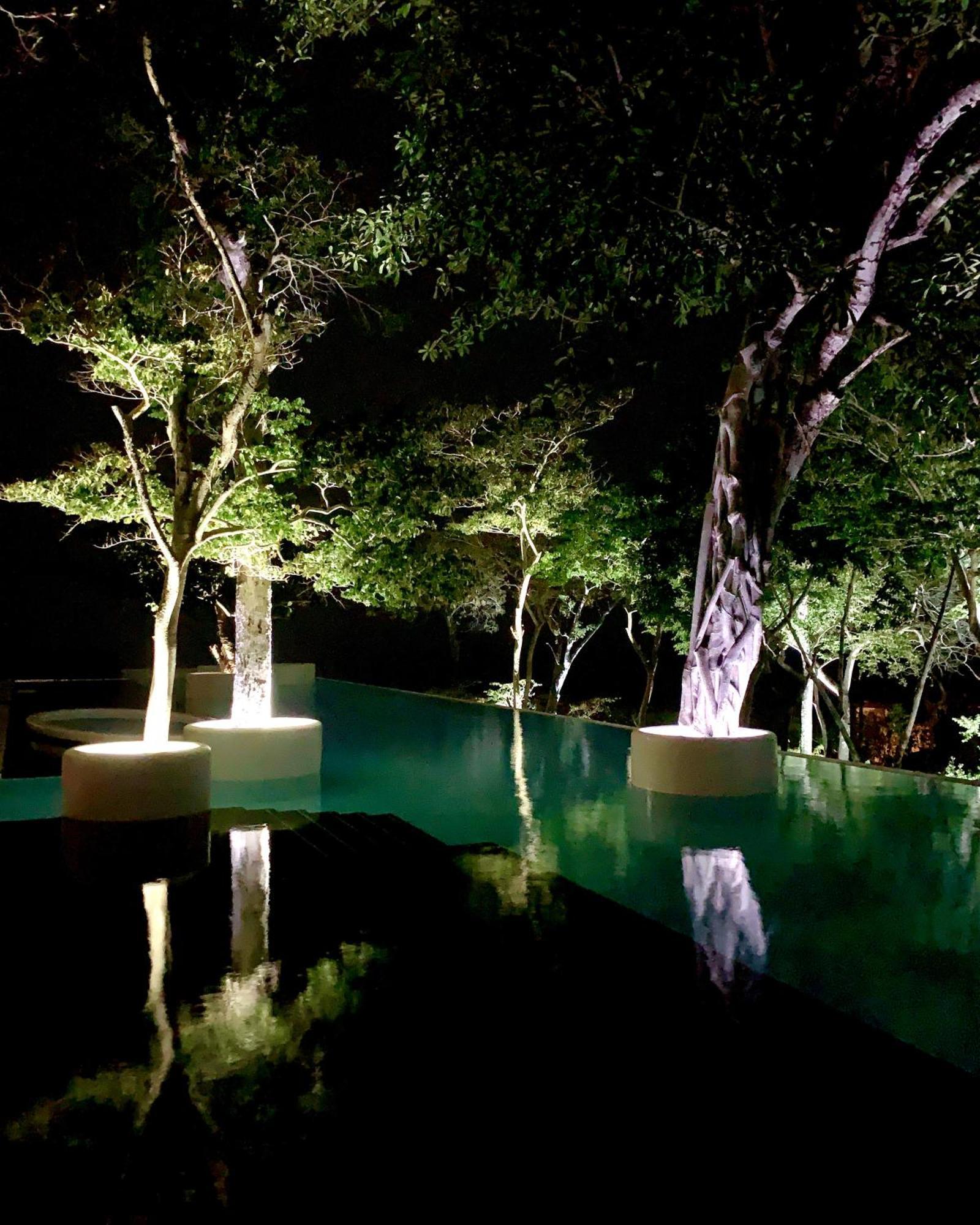 Encanto Acapulco Buitenkant foto
